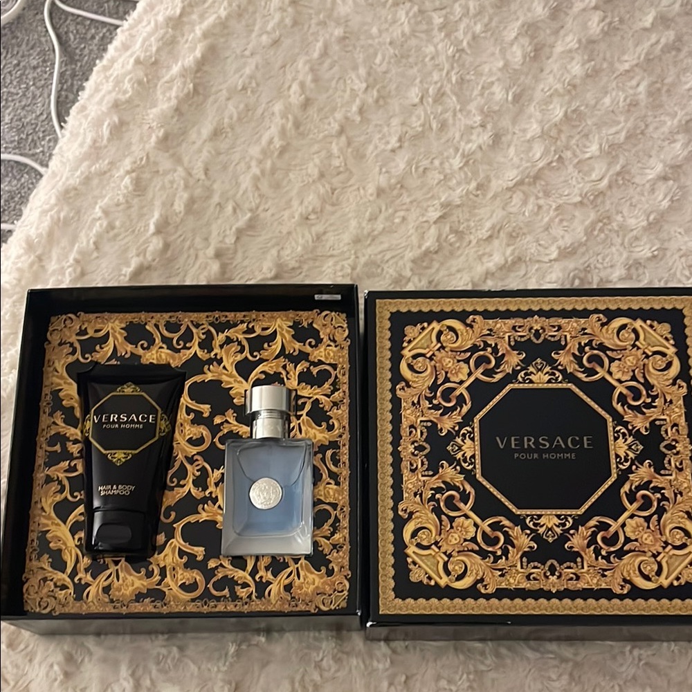 Versace Pour Homme cologne hair body shampoo set